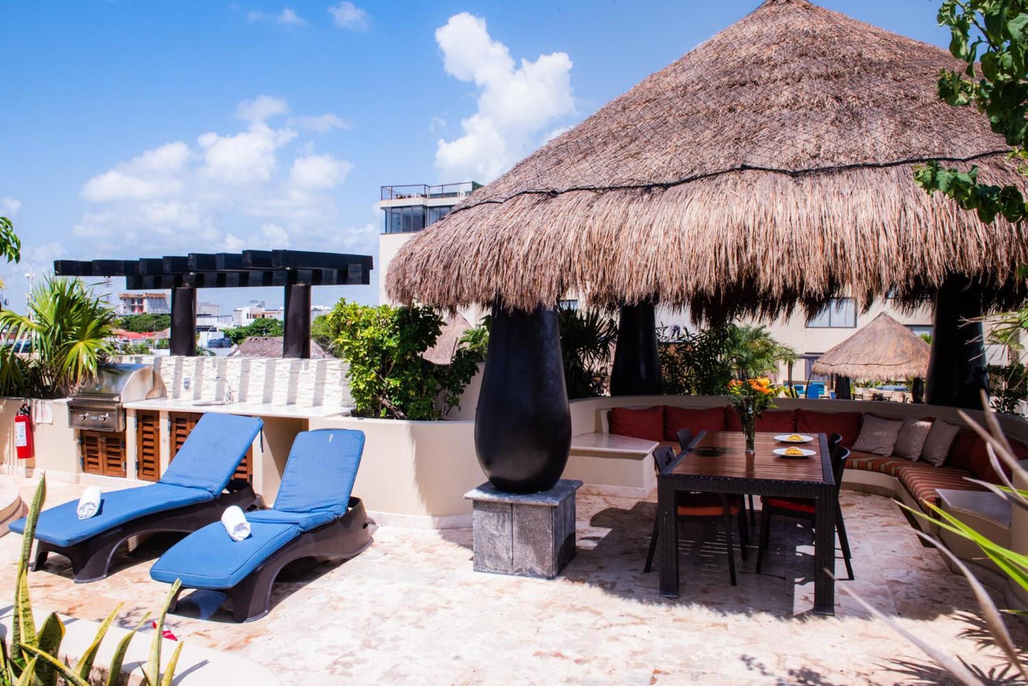 El Taj Oceanfront And Beachside Condo Hotel Playa del Carmen Exterior photo